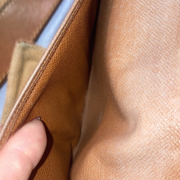 Louis Vuitton GM Delightful - Picture 14 of 16